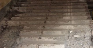 Демонтаж ступеней в Чапаевске: гранитные, деревянные, ЖБ - расценка в смете от 314 руб.